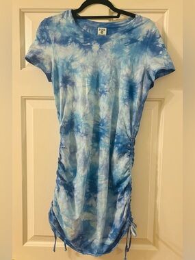 PINK Victoria's Secret Blue Tie-Dye Tee